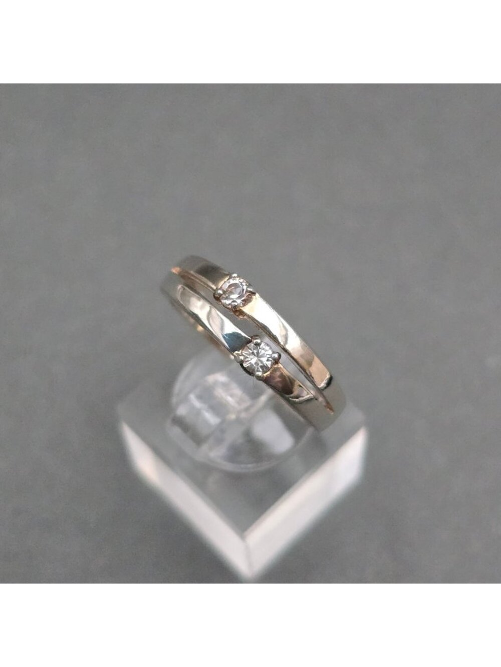 Vintage Sterling Silver Cubic Zirconia Ring Interlocking Band Size 8 Stacking